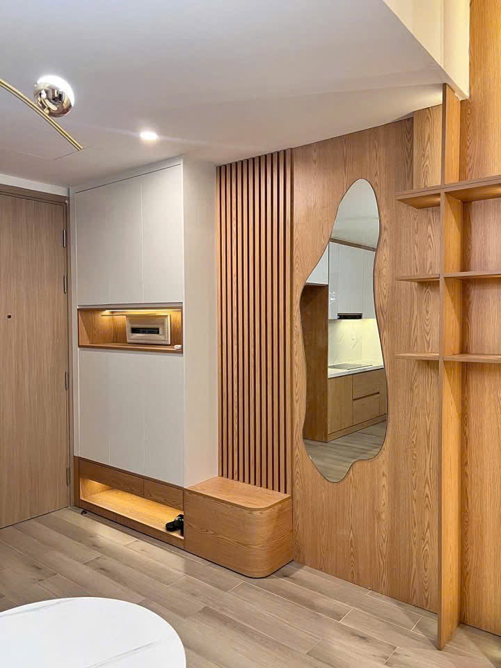 Kệ vách tivi KTV023