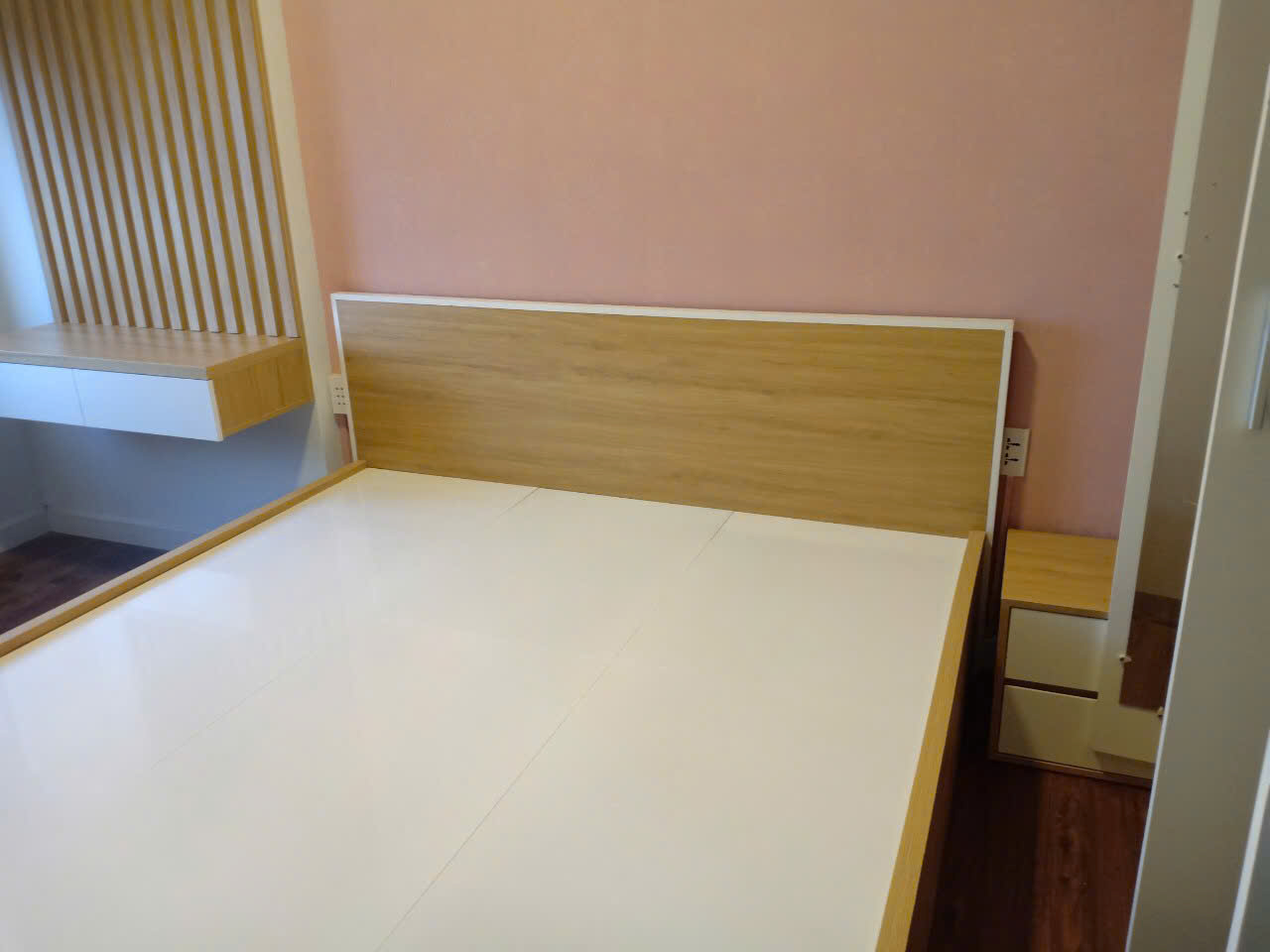 Bộ giường tủ cao cấp BGT223